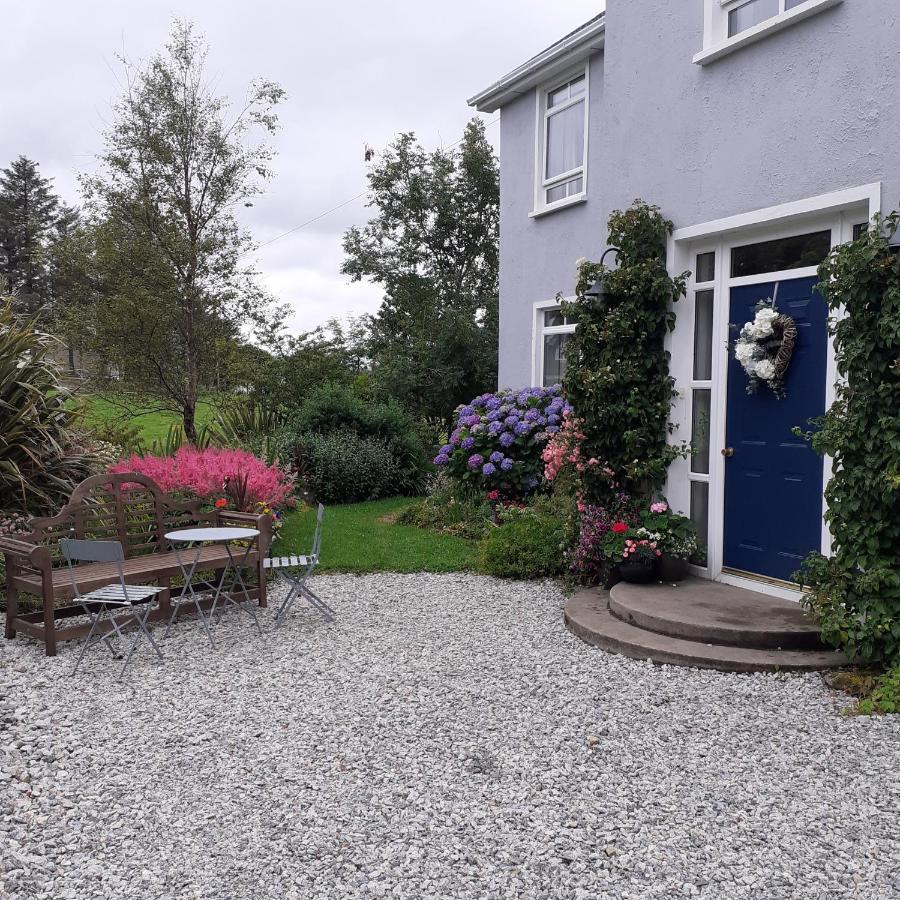 Brook Lodge Glenties Exterior photo